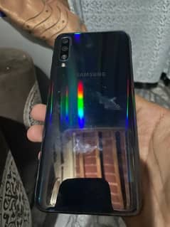 Samsung A50 (4/64)