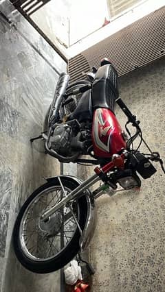 Bike Honda 125 (2016Model) GAQ 7090 bike Number