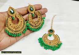 Gold-plated Earrings and bindiya