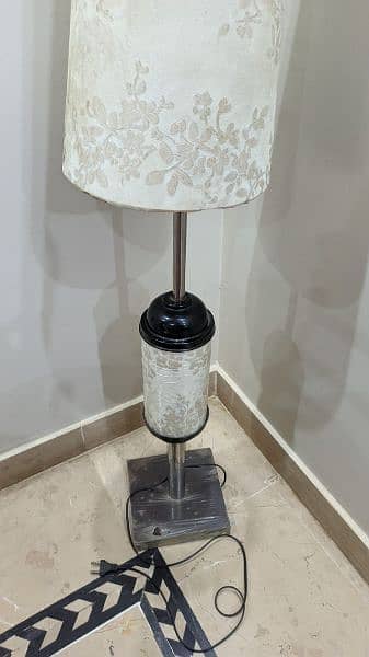 Floor Lamp (off-white) 3