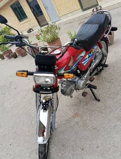 Honda CD-70, 2024, Urgent Sale.