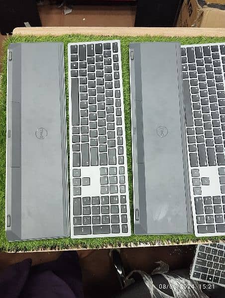 Dell kb7221wt keyboard Bluetooth multi davice keyboard full siza 1