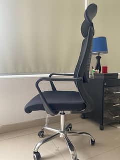 Executive Office Chair - NEW (Imported)
