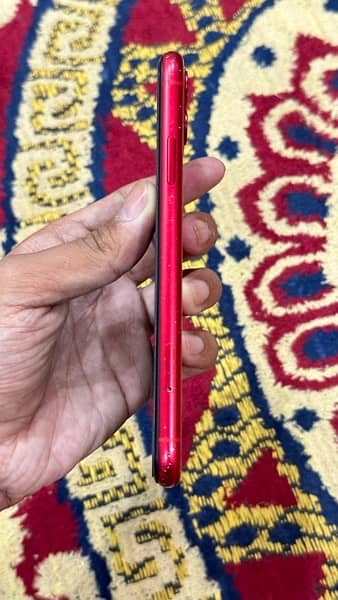 iPhone 11 Red 64gb Non PTA 6