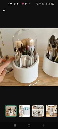 Makeup brushes organizer