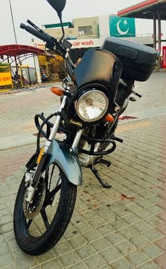 Yamaha YBZ DX 125cc Custom Bike Tour