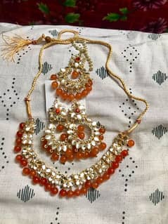 Necklace , Earrings ' Bindiya