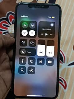 I phone 11 pro max Pta Approved 0