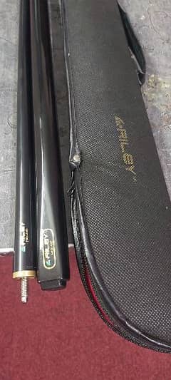 Riley Storm fiber Cue original in black colour