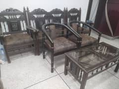 Sheeshm Wood Hand made sofa set in Good condition.