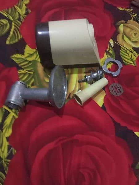 Meat mincer made in France, 5