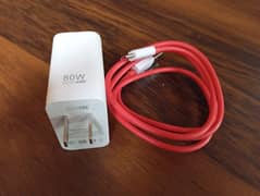 OnePlus charger 10 pro model 80watt 100% Original Box pulled