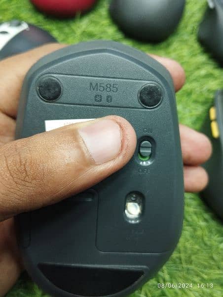 Logitech m585 m590 2 in 1 mouse wireless+ Bluetooth 2