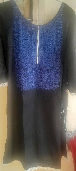 Branded dresses in excellent condition 13