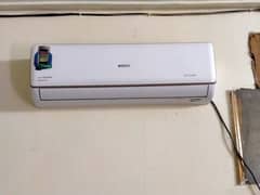 Orient AC DC inverter 1.5 ton Brand New Original Condition 10/10