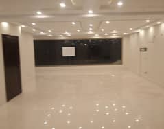 FIRST FLOOR HALL AVAILBLE FOR RENT ON MAIN BOLEVED