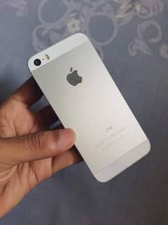IPhone 5s Stroge 64 GB PTA approved for urgent sale 03269200962