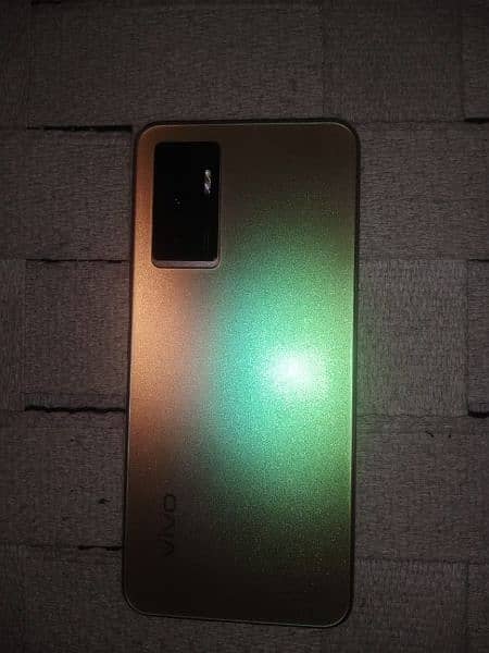 Vivo v23e Lush condition 1