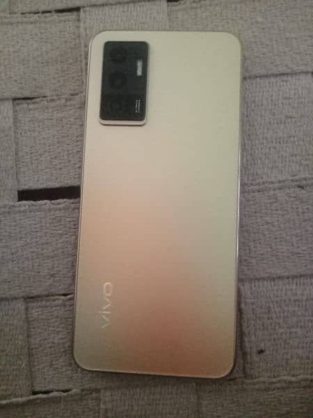 Vivo v23e Lush condition 3