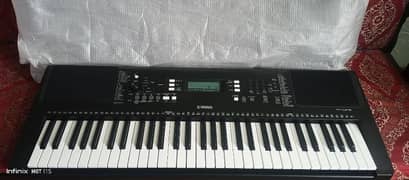 Yamaha Keyboard E-373 Model