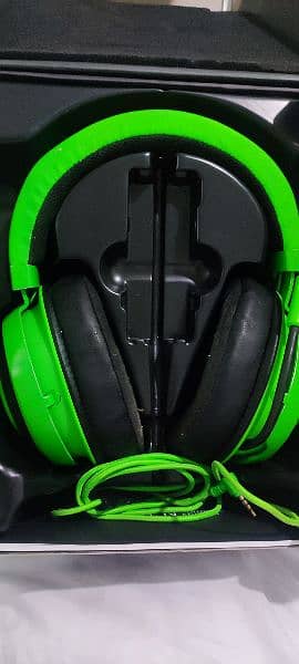 Razer Kraken Tournament Edition - Wired Gaming Headset ) Green 2