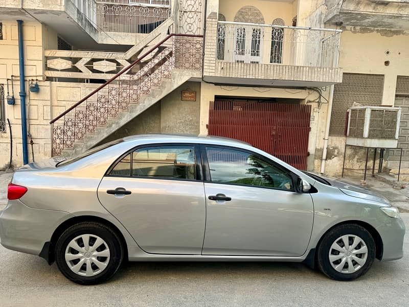 Toyota Corolla XLI 2014 3