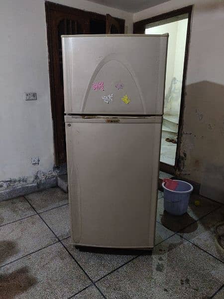 full/large size dawlance fridge/freg/frig/frij 1