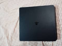 ps4 slim 500gb in mint condition