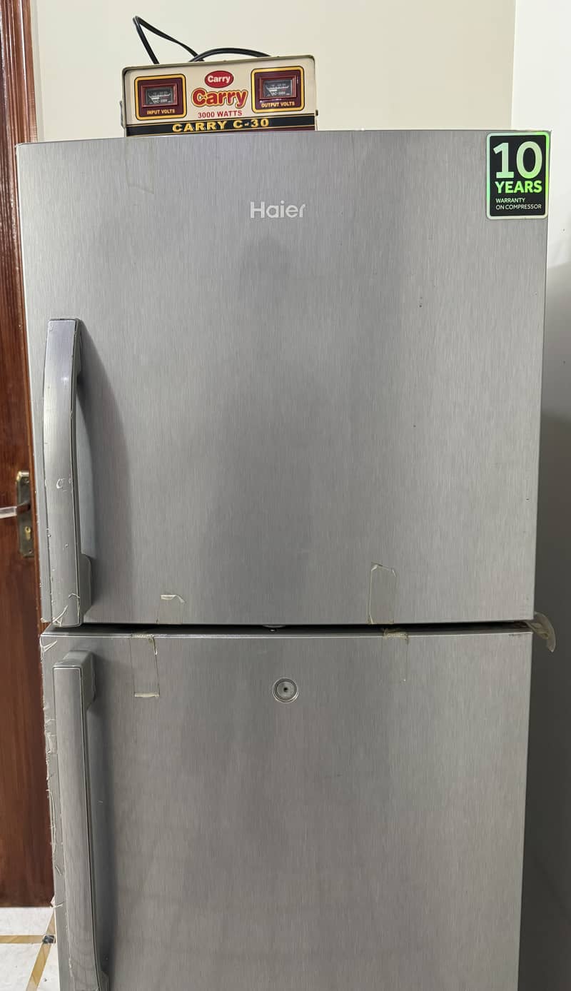 Haier Refrigerator hrf 306 medium size 1