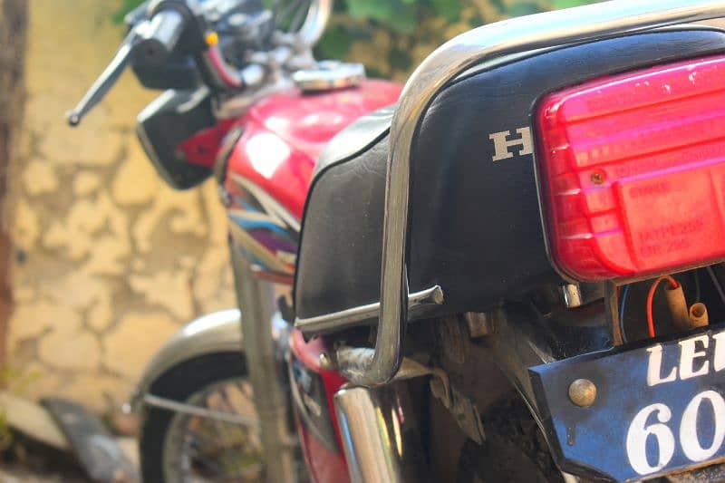 honda 125 2015 model lahore num 7