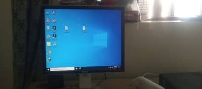 HP rp5800 PC+dell19 moniter