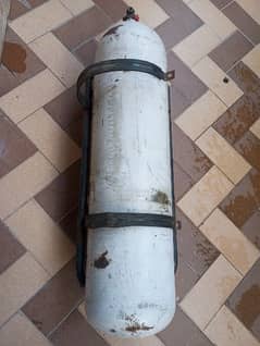 Alto CNG cylinder with car kit