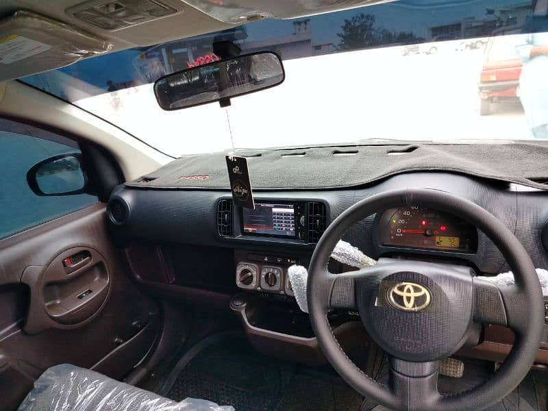 Toyota Passo 2012 6