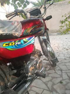 Honda CD 70 2024