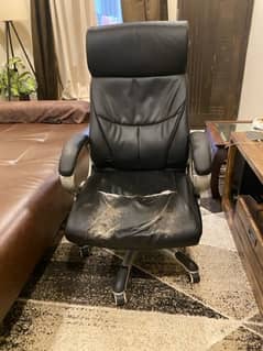 Used Executive Office Chair DHA