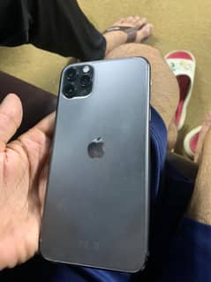 IPhone 11 Pro max PTA approved 64 Gb 85health