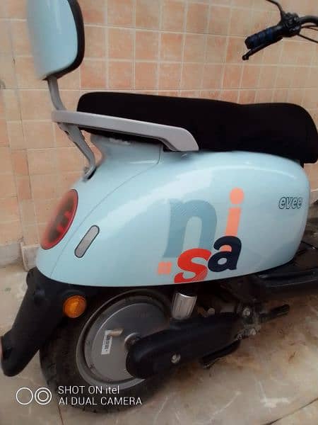 evee nisa electric scooter 4