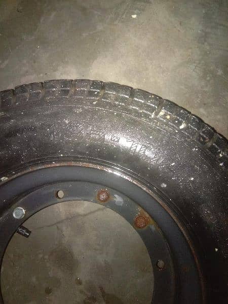 stapny for rickshaw tyre Rp 10 2