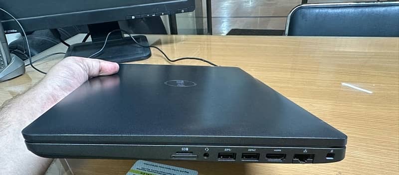 Dell 5500 core i5 5