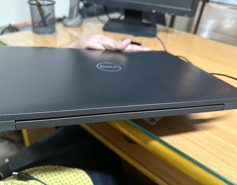 Dell 5500 core i5 7