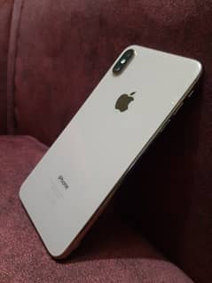 ipone xs max 256 gb battery 78% non pta in one hand used