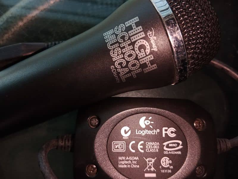 Microphone Logitech 3