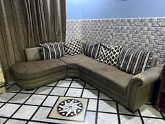 L Shaped sofa set with cushions