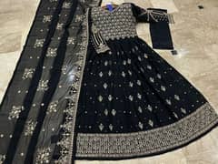 free delivery all over Pakistan 3pc wedding wear