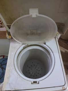 Old Dawlance Washing Machine