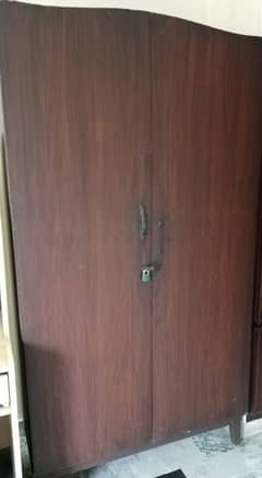One Wooden double door Cabinet / Wardrobe for immidiate sale