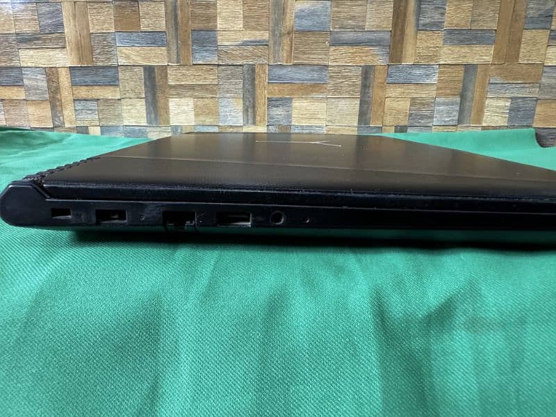 Lenovo Gaming Laptop 5