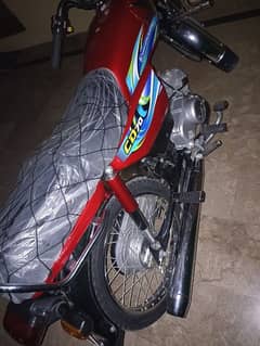 CD 70 motorcycle
