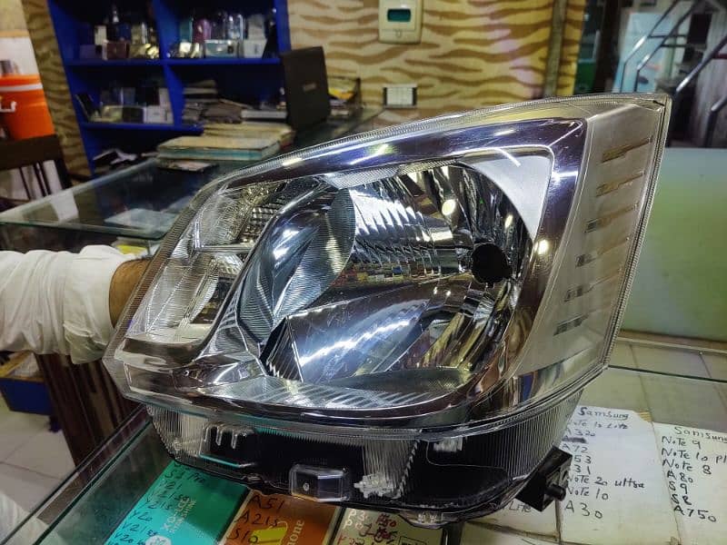 Daihatsu Move 2021 front left headlight ORG 100% 1