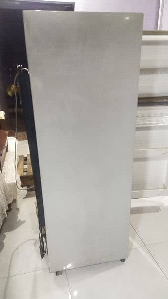 Dowlance refrigerator medium size for sale 5